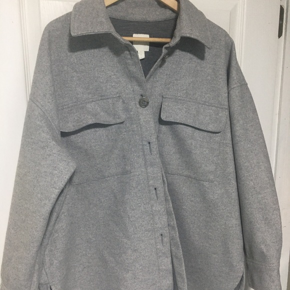 Cozy Gray Oversized Jacket - Picture 1 of 3
